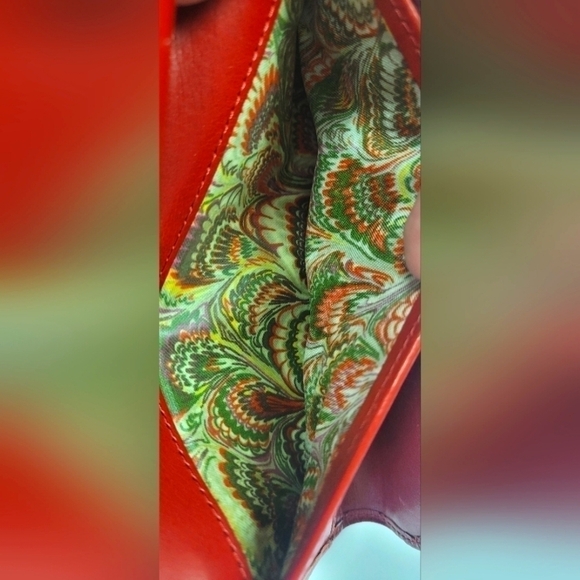 DOONEY & BOURKE - BURGUNDY TRIFOLD Continental Clutch with Paisley - Picture 7 of 9